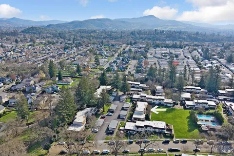 $458,500 | 1749 Las Raposas Court, Santa Rosa, CA 95409