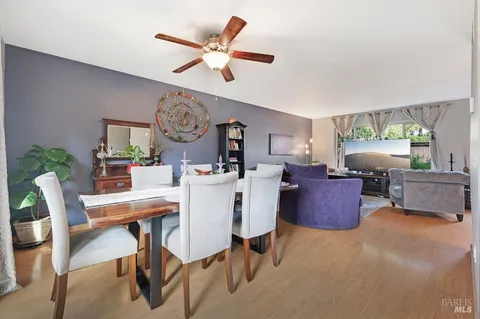 $458,500 | 1749 Las Raposas Court, Santa Rosa, CA 95409