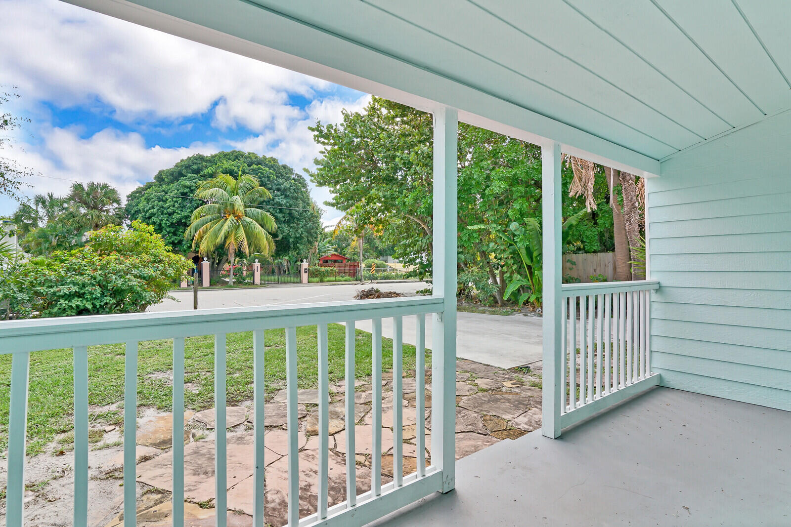 Undisclosed Address West Palm Beach, FL 33407 - Photo 5 of 30 413 36th St (5)