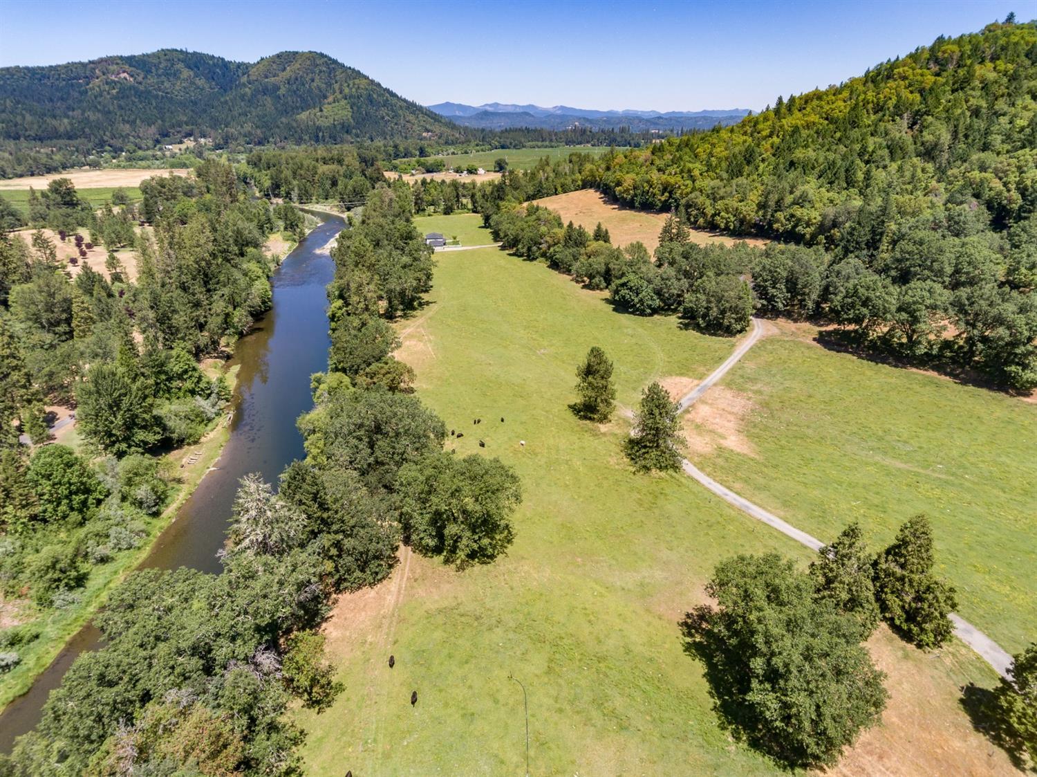 3903 Helms Road Grants Pass, OR 97527 - Photo 35 of 35 Additional Photo