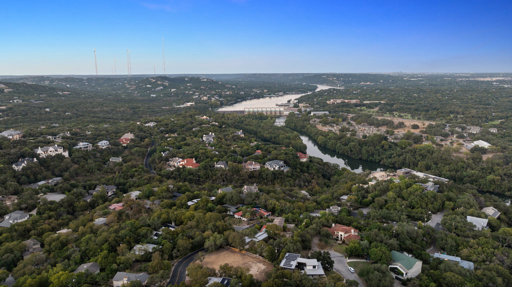 303 Ridgewood Road Austin, TX 78746 - Photo 10 of 40