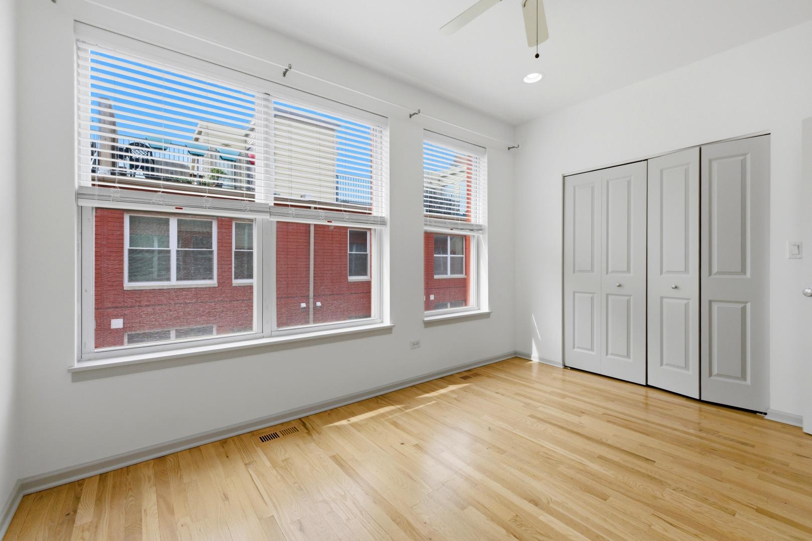 16 South Aberdeen Street Chicago, IL 60607 - Photo 22 of 37