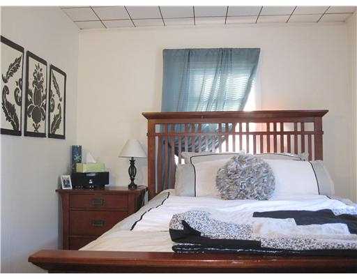 50 Uzzi Avenue Westerly, RI 02891 - Photo 5 of 7 Bedroom.