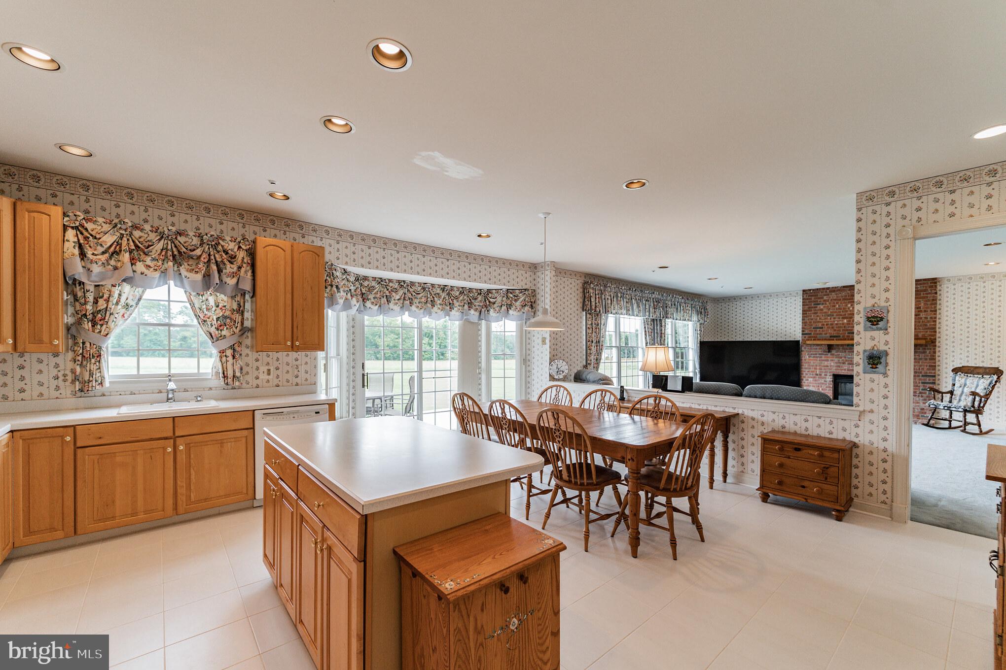 947 Benjamin Lane Newtown, PA 18940 - Photo 16 of 43