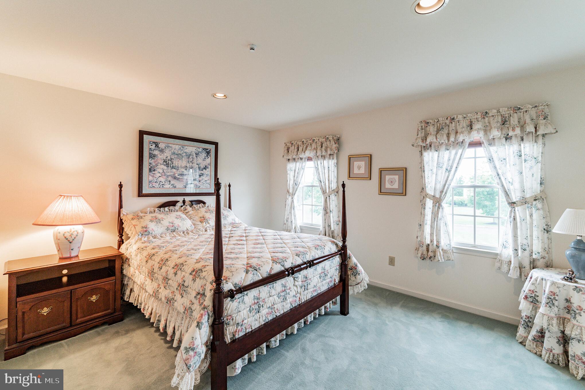 947 Benjamin Lane Newtown, PA 18940 - Photo 26 of 43