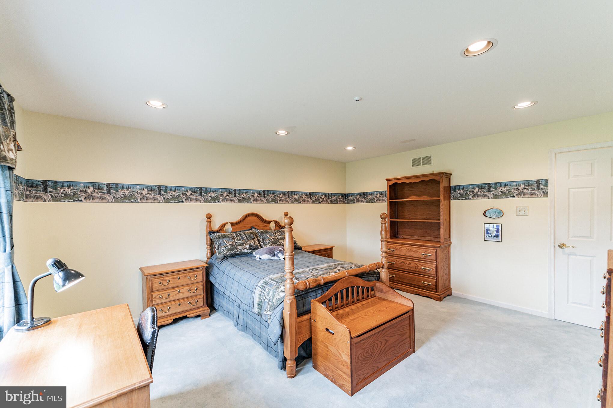 947 Benjamin Lane Newtown, PA 18940 - Photo 30 of 43