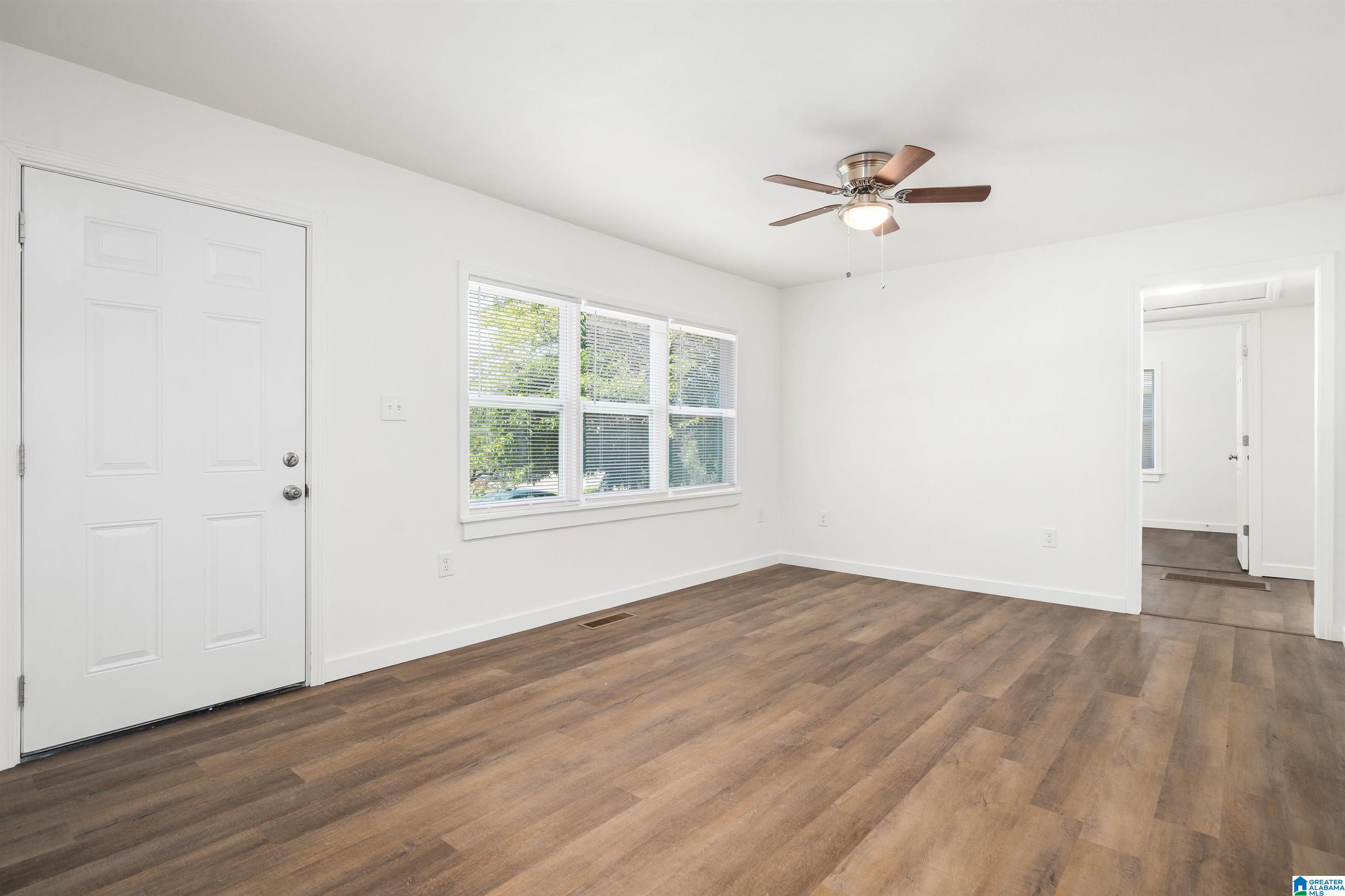 1219 18th Way Southwest Birmingham, AL 35211 - Photo 14 of 34