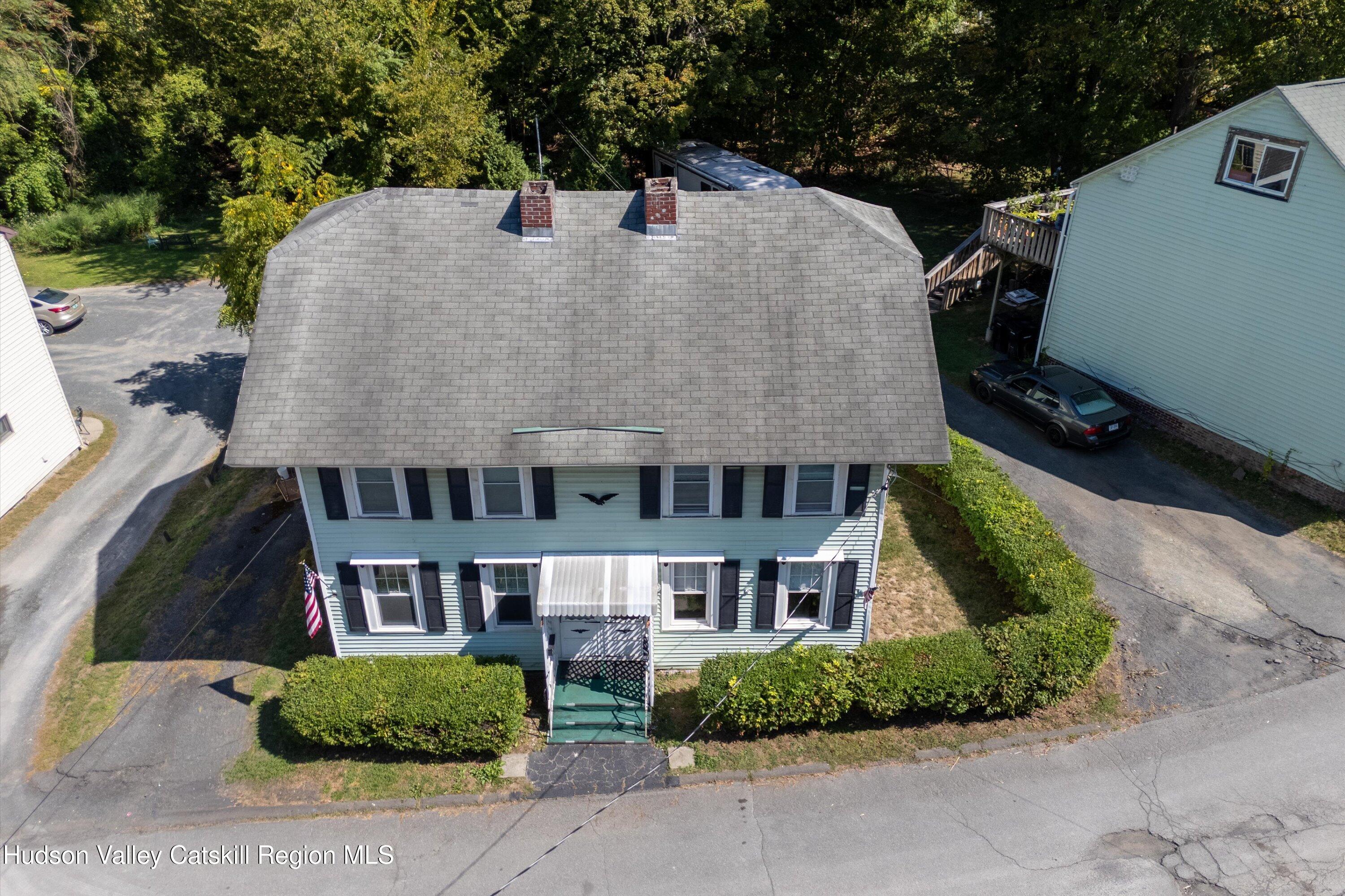 14 Lilac Lane Troy, NY 12180 - Photo 11 of 20 24-14 Lilac Ln-24