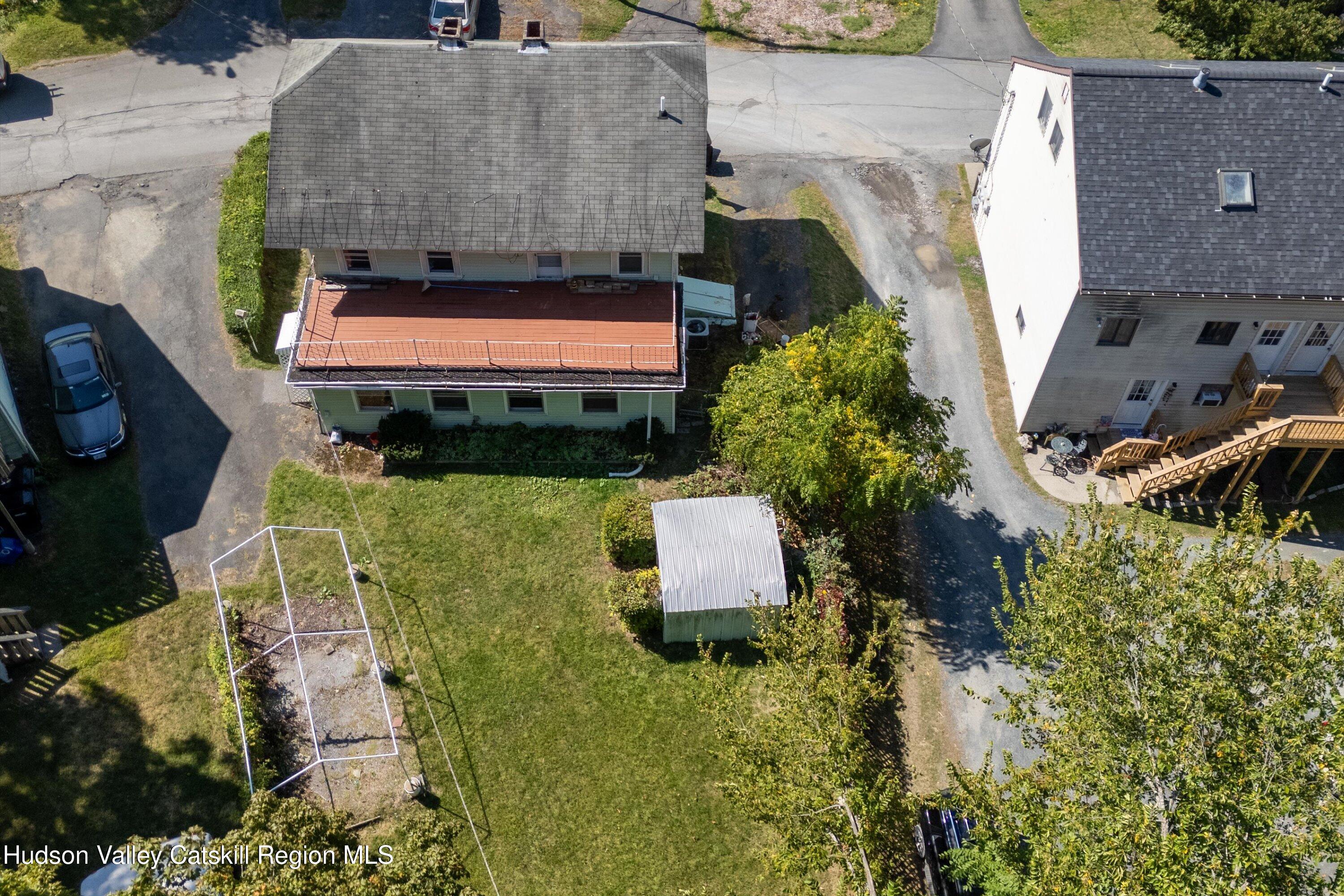 14 Lilac Lane Troy, NY 12180 - Photo 15 of 20 28-14 Lilac Ln-28