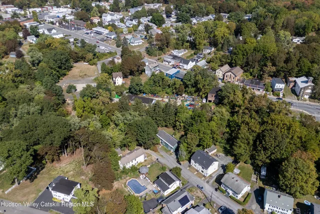 $249,500 | 14 Lilac Lane, Troy, NY 12180