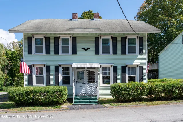 $249,500 | 14 Lilac Lane, Troy, NY 12180