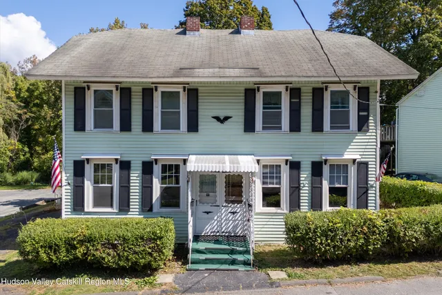 $249,500 | 14 Lilac Lane, Troy, NY 12180