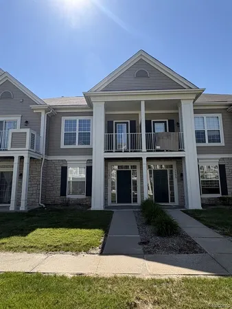 $1,995 | 1151 Alameda Boulevard, Troy, MI 48085