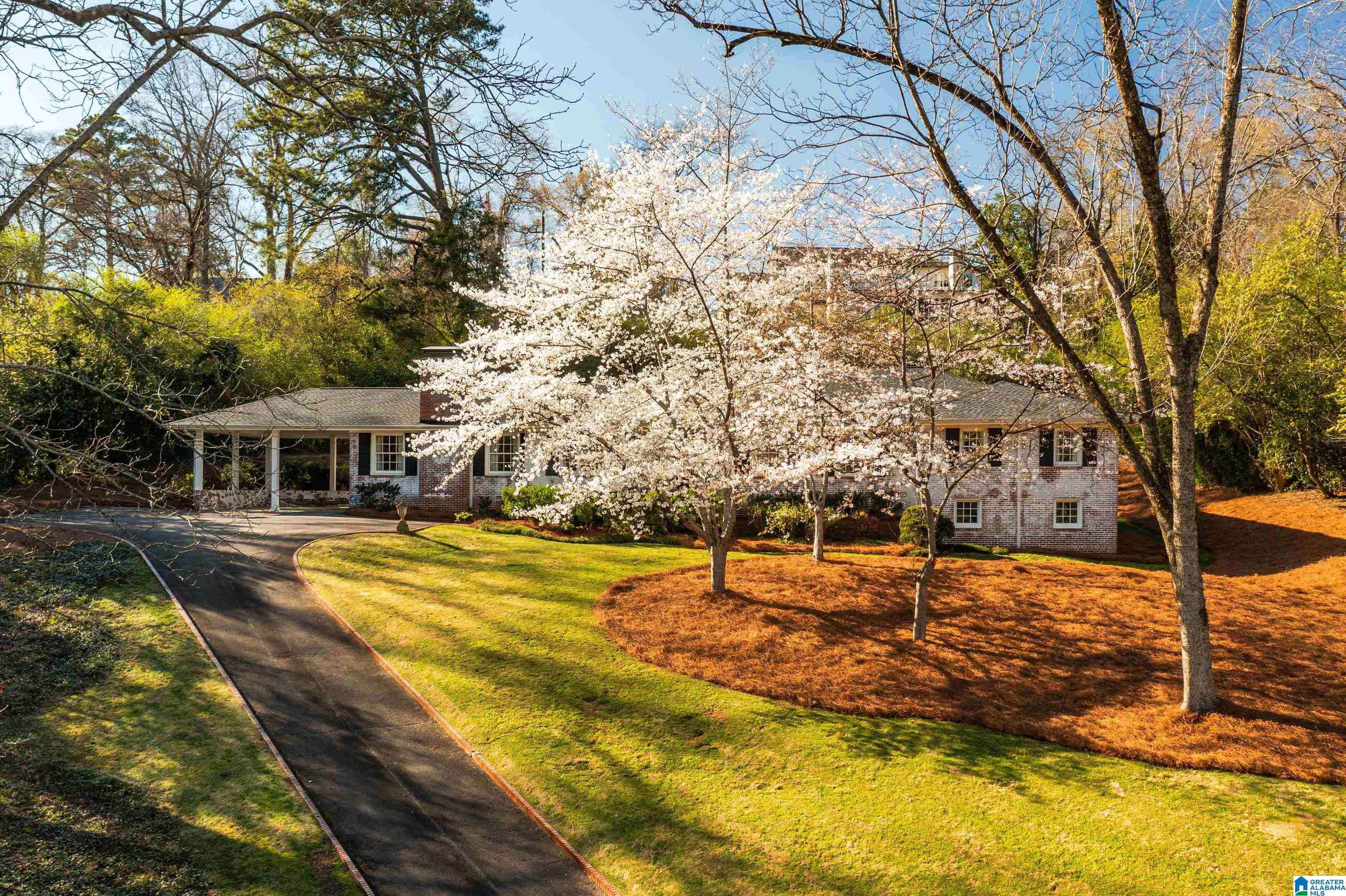 18 Beechwood Road Birmingham, AL 35213 - Photo 2 of 83