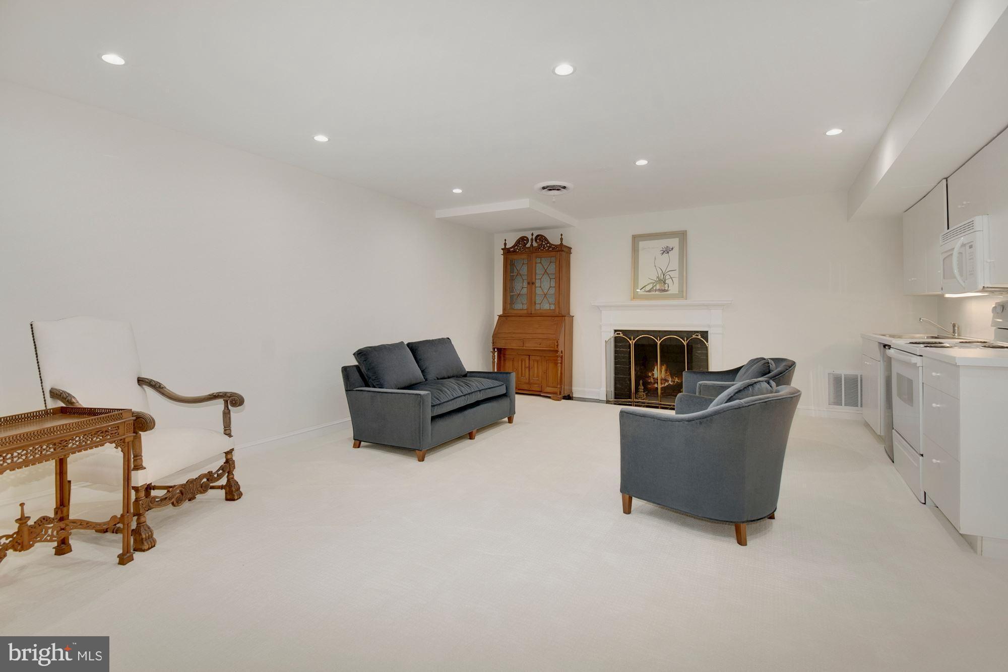 3033 West Ln Keys Northwest Washington, DC 20007 - Photo 21 of 32 Lower Level In-law Suite