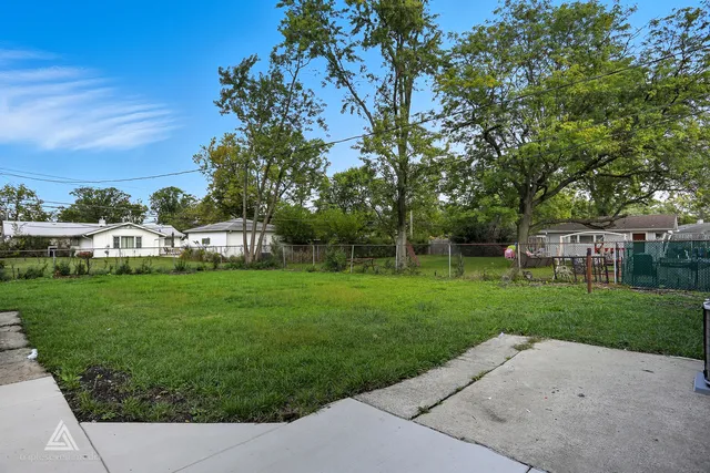 $229,900 | 19020 John Avenue, Country Club Hills, IL 60478