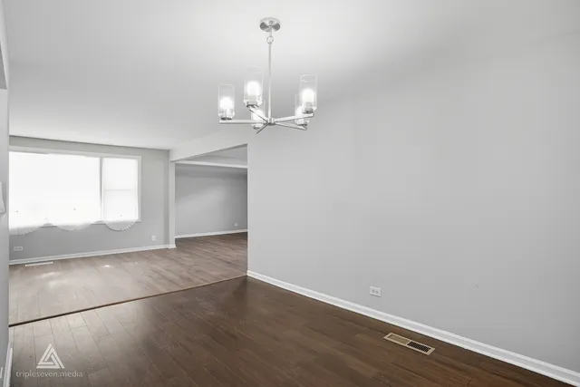 $229,900 | 19020 John Avenue, Country Club Hills, IL 60478