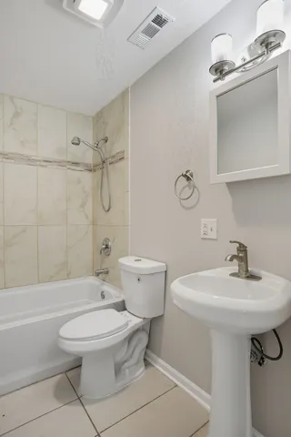 $229,900 | 19020 John Avenue, Country Club Hills, IL 60478