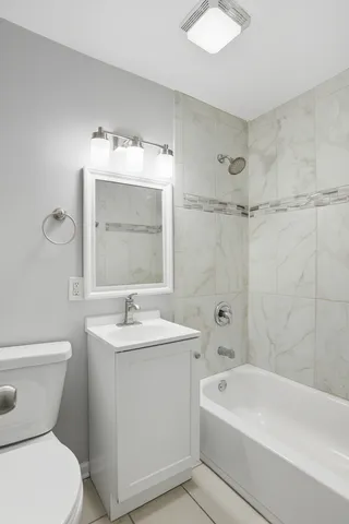 $229,900 | 19020 John Avenue, Country Club Hills, IL 60478