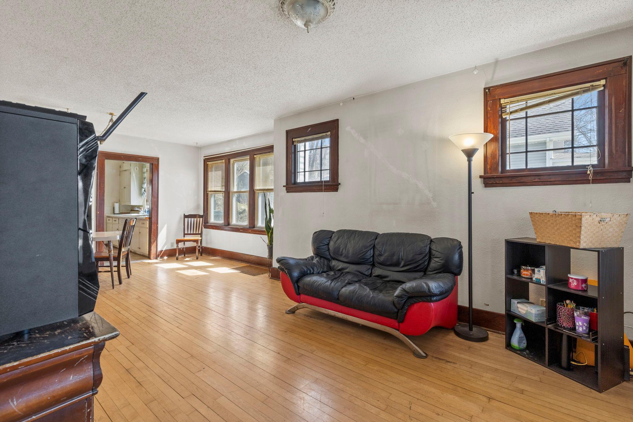 320 South Adams Street St. Croix Falls, WI 54024 - Photo 12 of 40