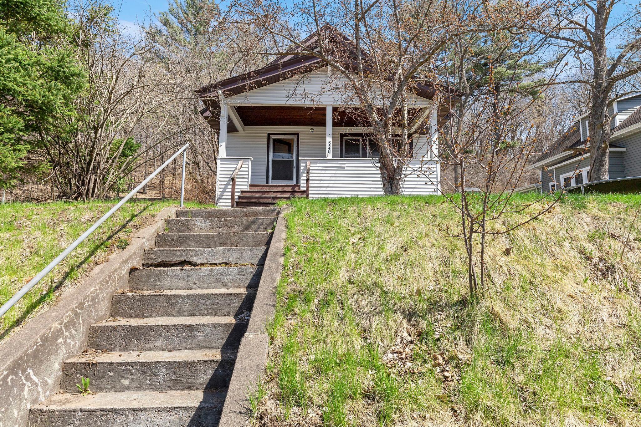 320 South Adams Street St. Croix Falls, WI 54024 - Photo 32 of 40