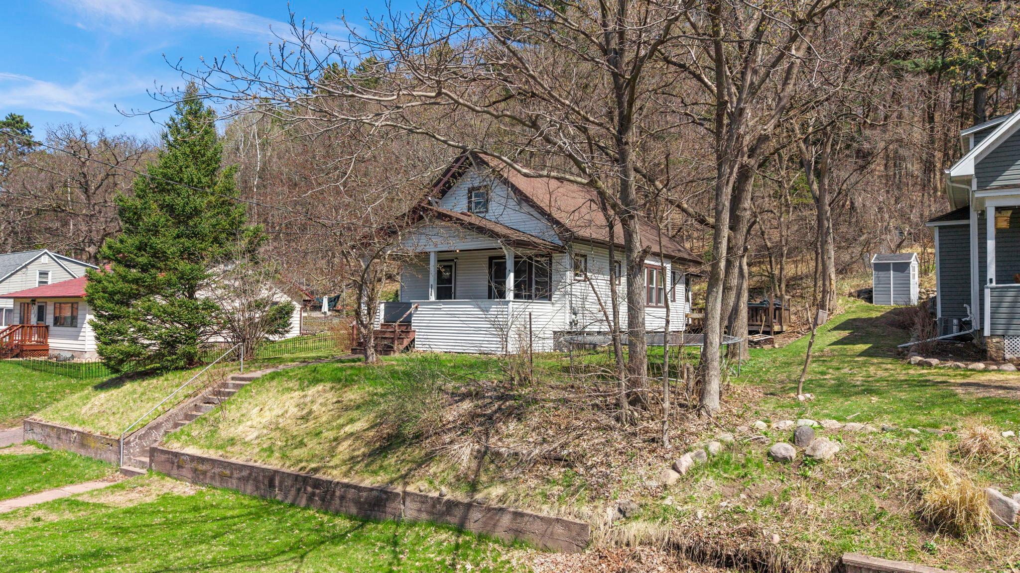 320 South Adams Street St. Croix Falls, WI 54024 - Photo 7 of 40