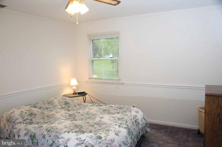 4244 Maple Grove Road Hampstead, MD 21074 - Photo 17 of 24 Bedroom (Master)