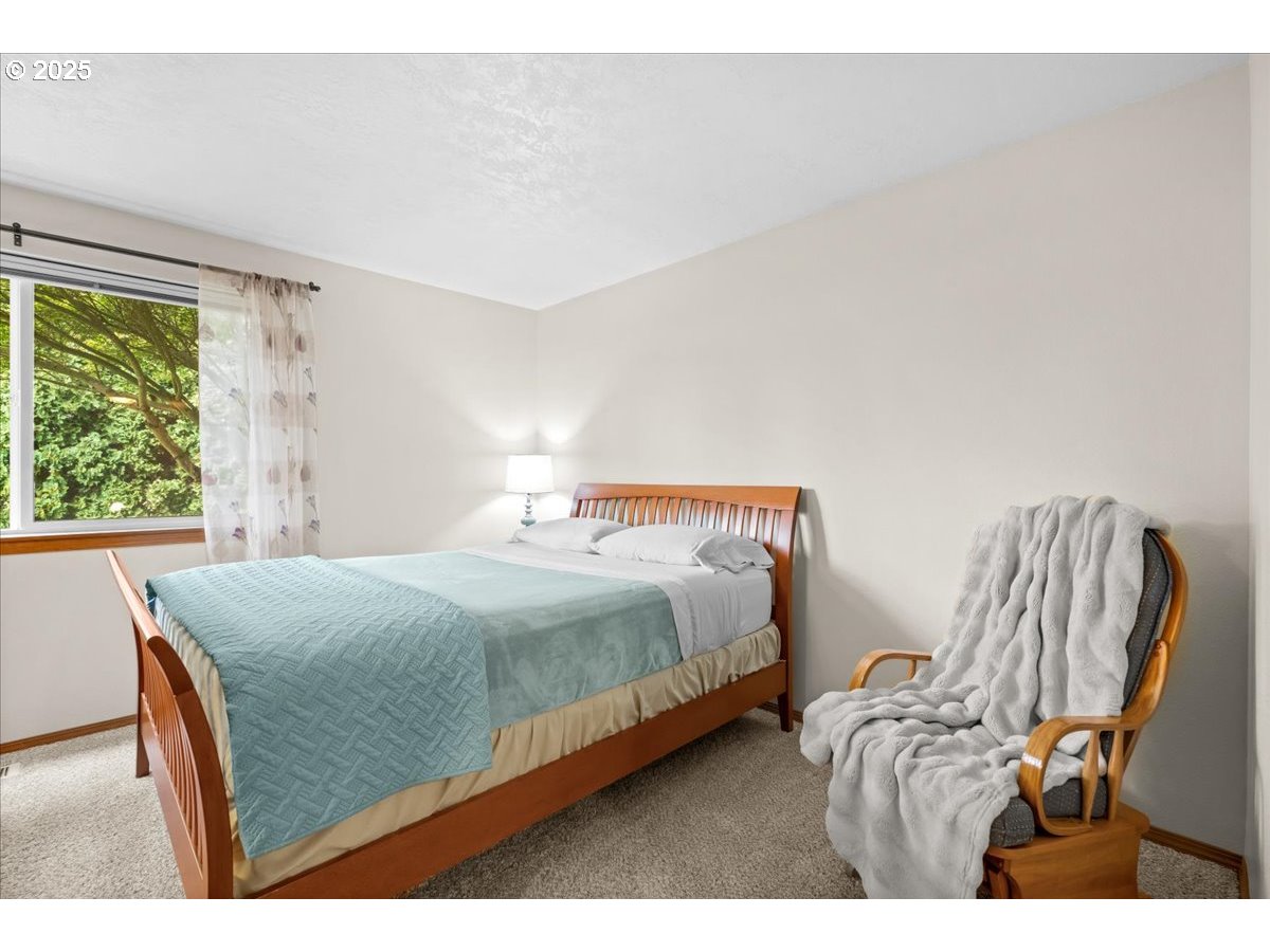 2478 South Alpine Street Cornelius, OR 97113 - Photo 22 of 45