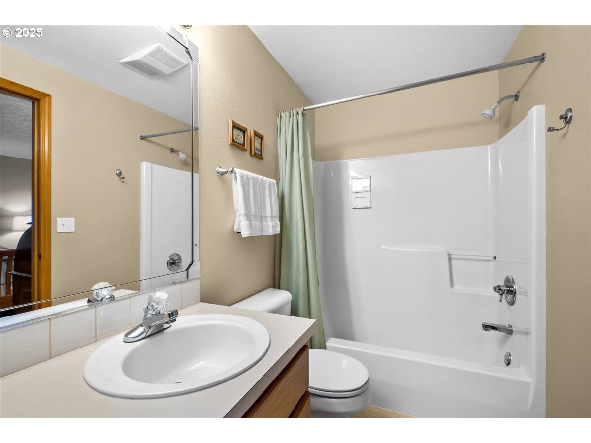 2478 South Alpine Street Cornelius, OR 97113 - Photo 24 of 45