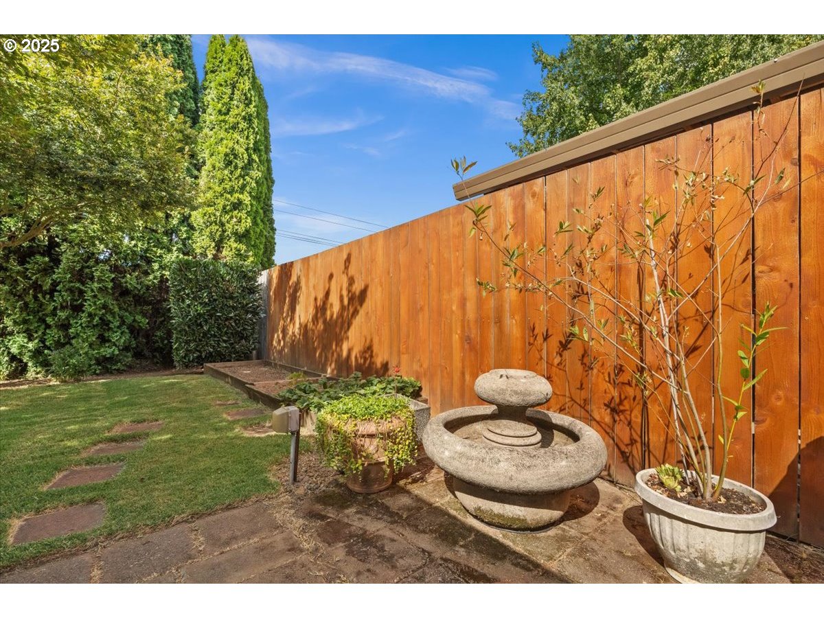 2478 South Alpine Street Cornelius, OR 97113 - Photo 35 of 45