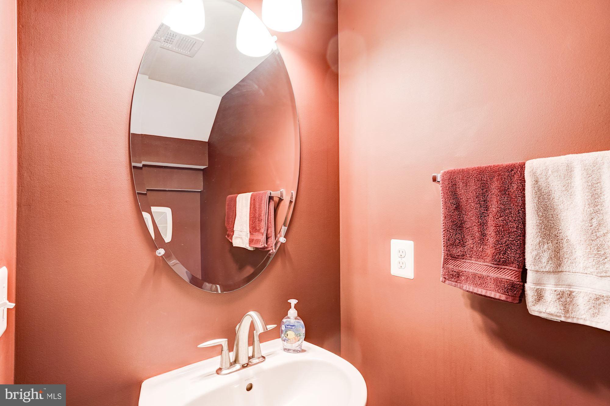 1304 Ribbon Limestone Terrace Southeast Leesburg, VA 20175 - Photo 15 of 38