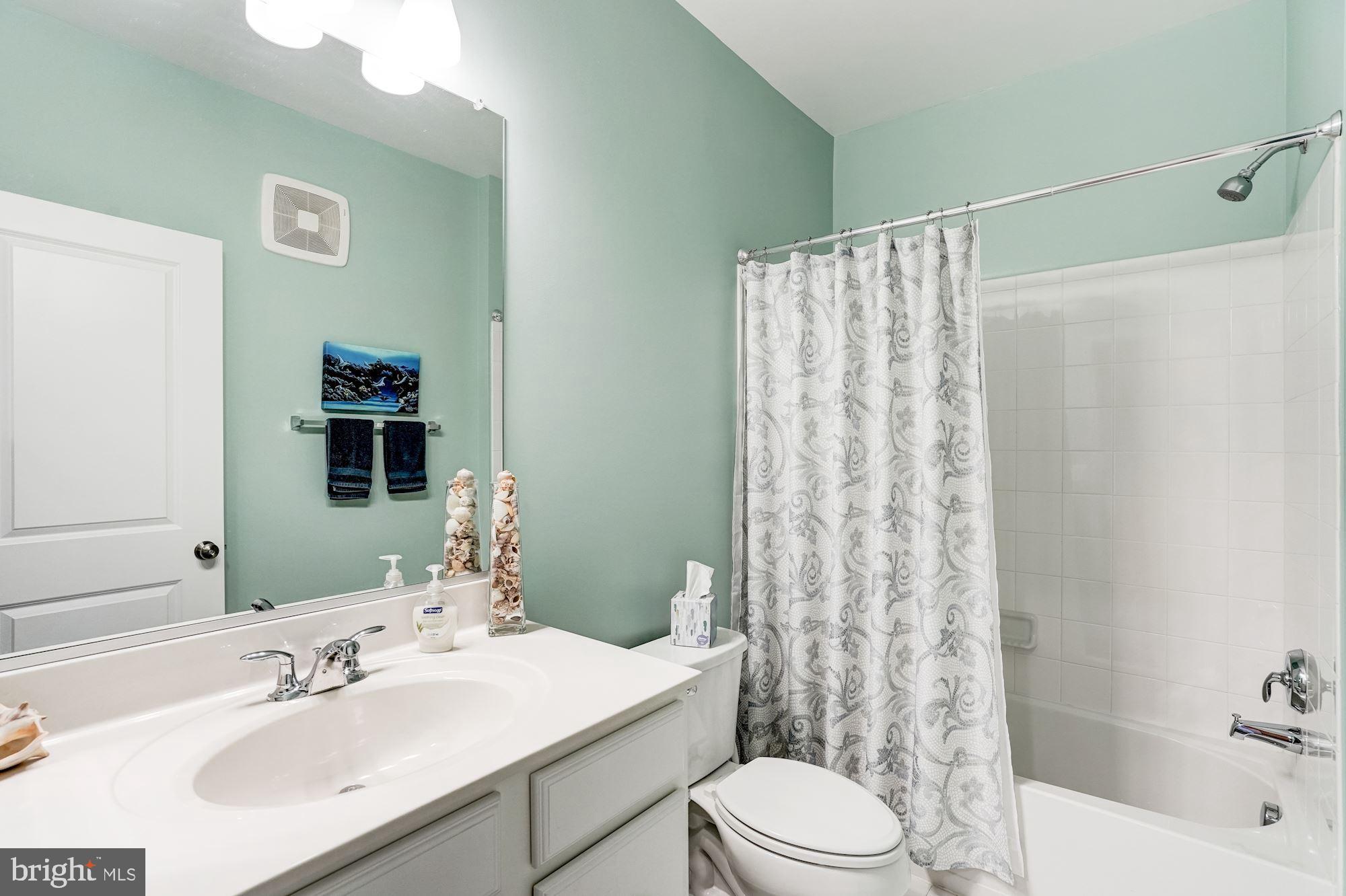 1304 Ribbon Limestone Terrace Southeast Leesburg, VA 20175 - Photo 30 of 38