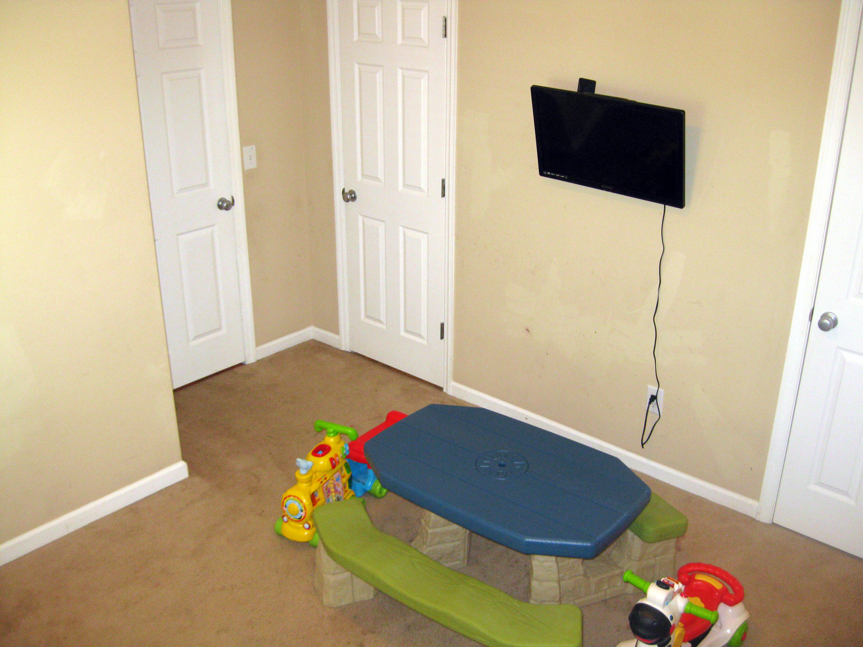 7897 Montview Road North Charleston, SC 29418 - Photo 7 of 17 IMG_0253