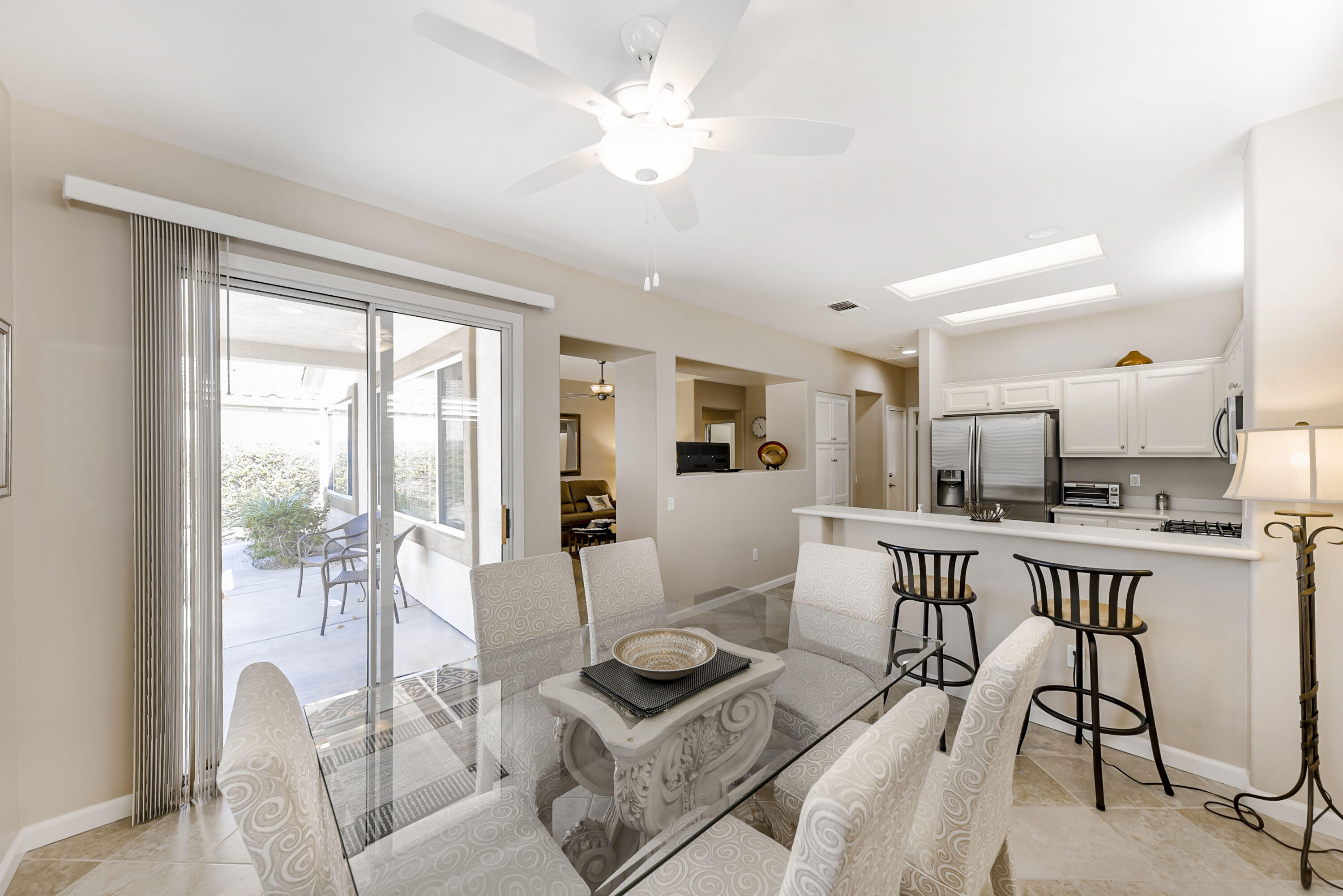 78312 Vinewood Drive Palm Desert, CA 92211 - Photo 5 of 14 78312 Vinewood Dr-5