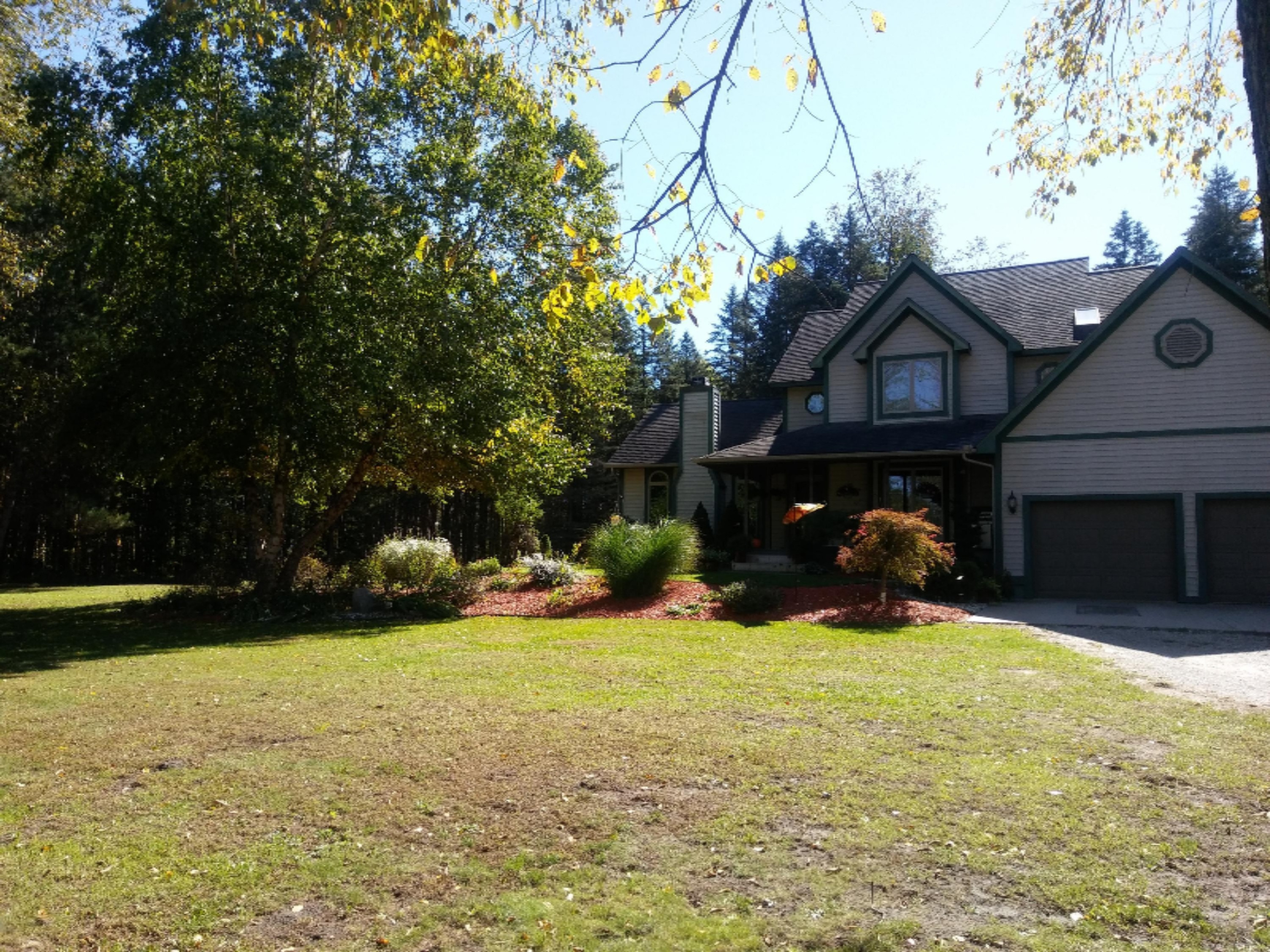 7537 South Maple Island Road Fremont, MI 49412 - Photo 13 of 23 20181004_141424_Burst01