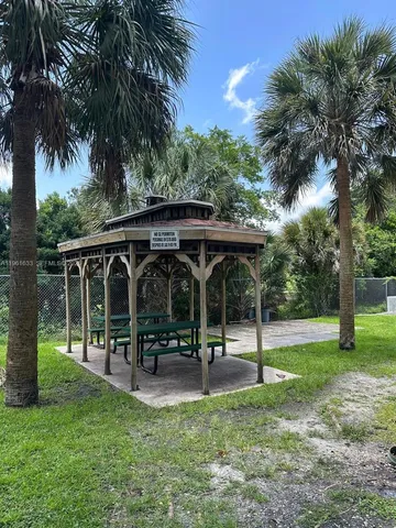 $245,000 | 7075 Northwest 186th Street, Unit C104, Hialeah, FL 33015