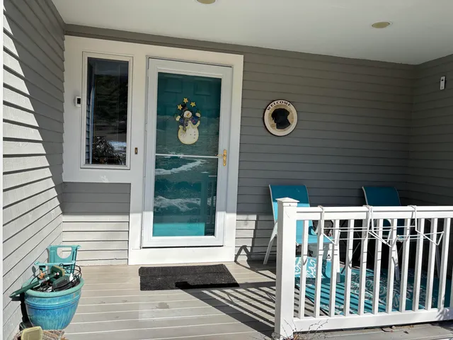 $649,000 | 20 Merrill Road, Campton, NH 03223