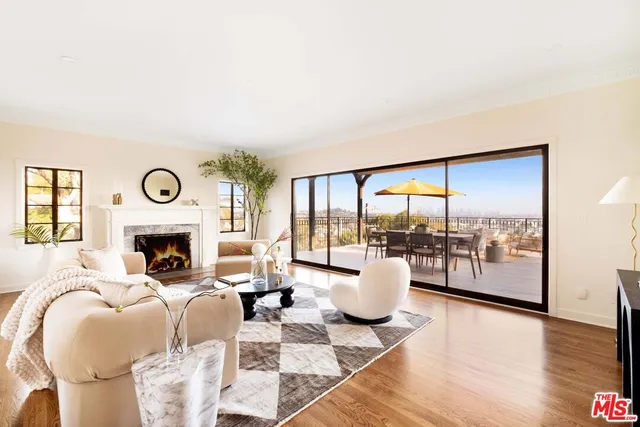 $5,900,000 | 4818 Bonvue Avenue, Los Angeles, CA 90027