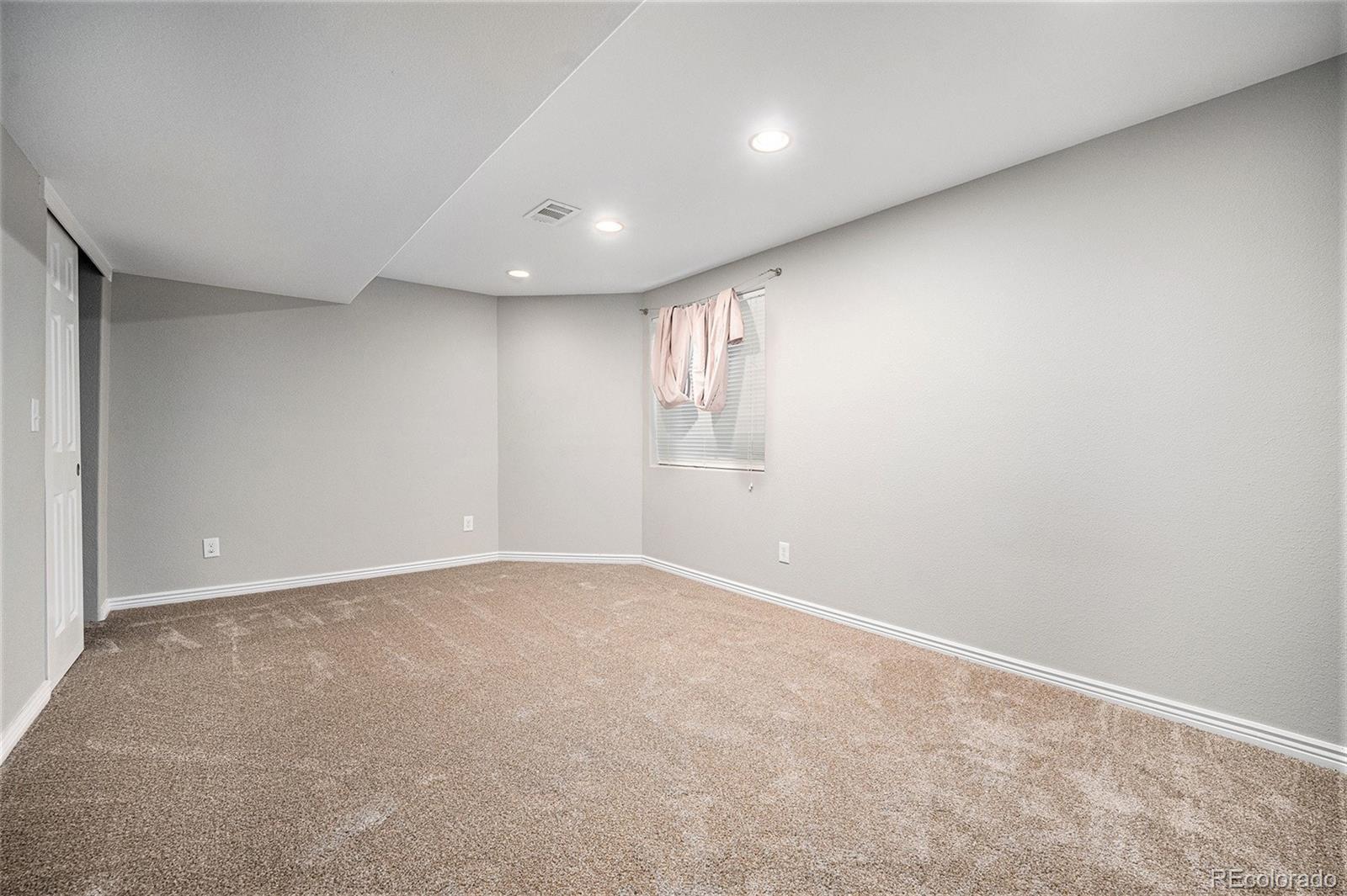 2841 High Cliffe Place Highlands Ranch, CO 80129 - Photo 33 of 47 Gallery Image 33