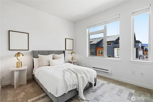 $1,185,000 | 924 7th Avenue Northeast, Issaquah, WA 98029
