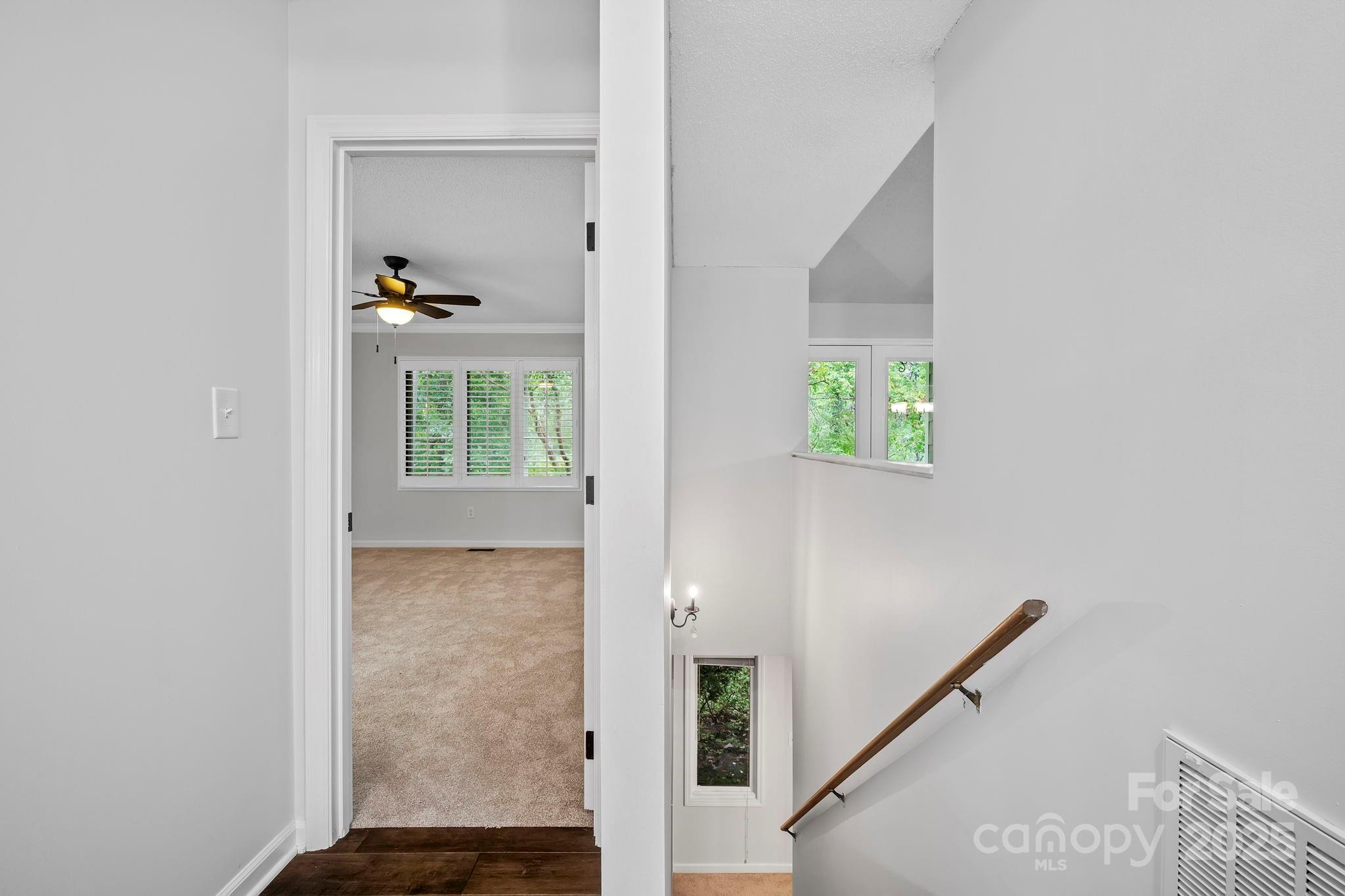 105 Beaver Ridge Road Asheville, NC 28804 - Photo 19 of 31 Gallery Image 19