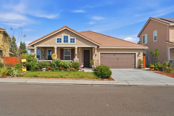$709,678 | 1816 Fire Power Avenue, Manteca, CA 95337