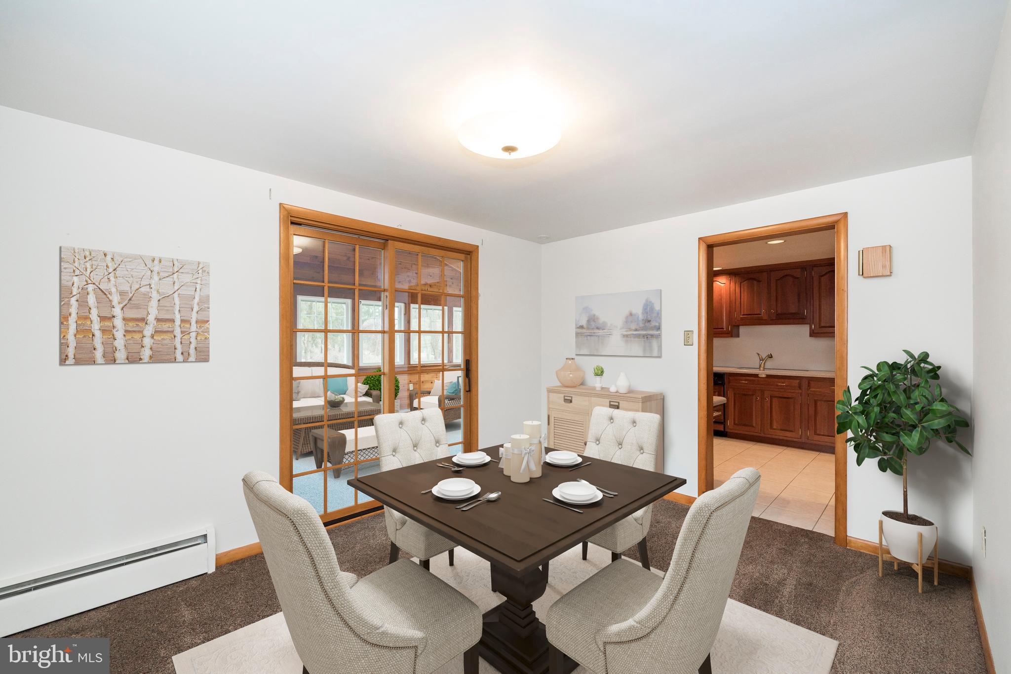 228 Pratts Dam Road Coatesville, PA 19320 - Photo 4 of 28 Virtually stage dining room