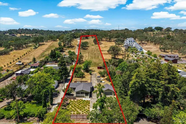 $1,349,000 | 2131 First Avenue, Napa, CA 94558