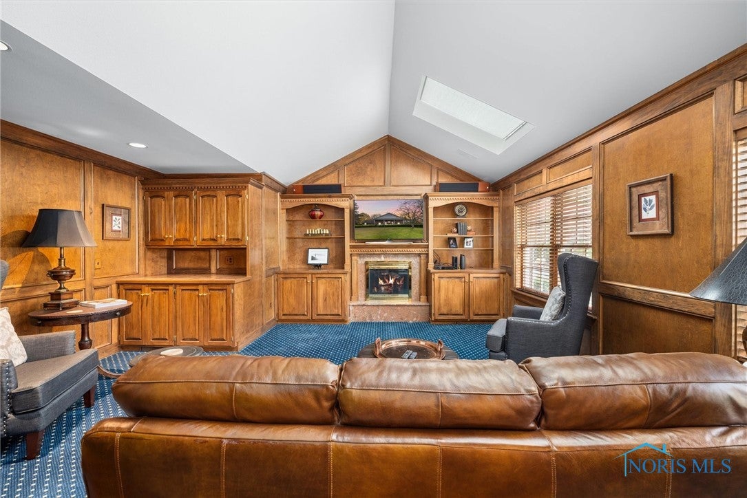 7025 Pilliod Road Maumee, OH 43537 - Photo 14 of 30 Gallery Image 14
