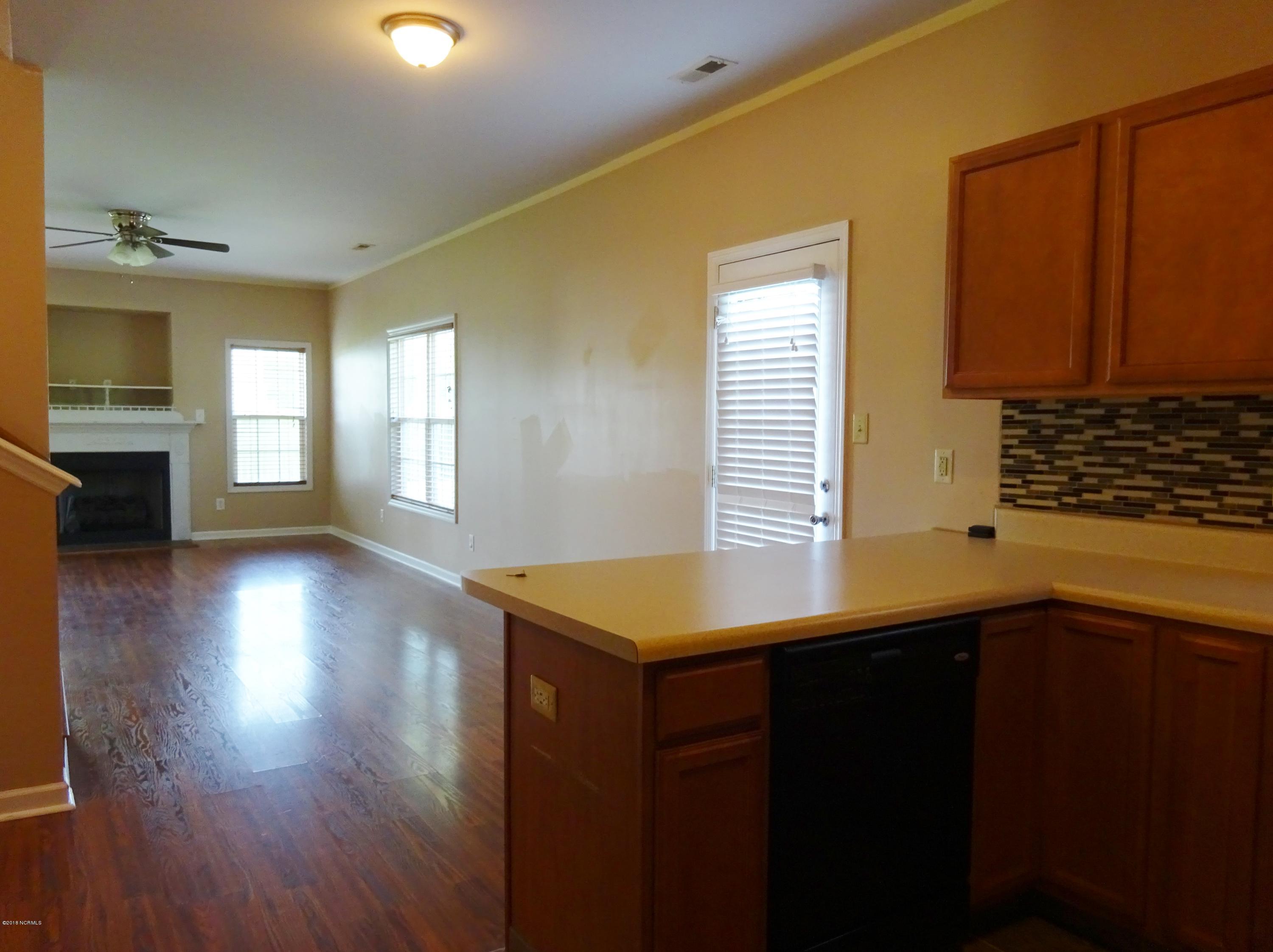 731 Francktown Road Richlands, NC 28574 - Photo 9 of 35 DSC07419