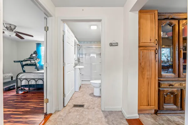 $279,900 | 226 Somerset Avenue, Pittsfield, ME 04967