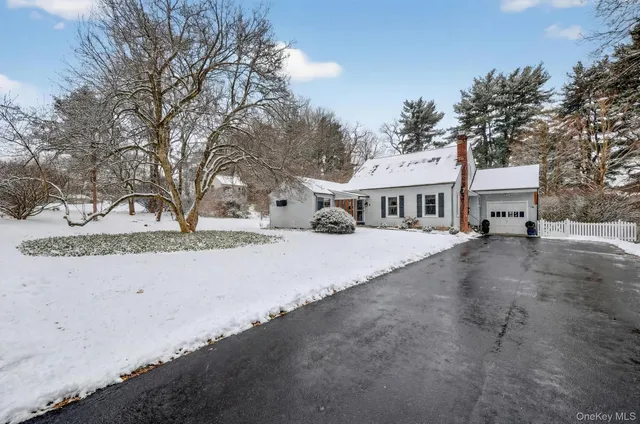 $495,000 | 36 Vassar View Road, Poughkeepsie, NY 12603