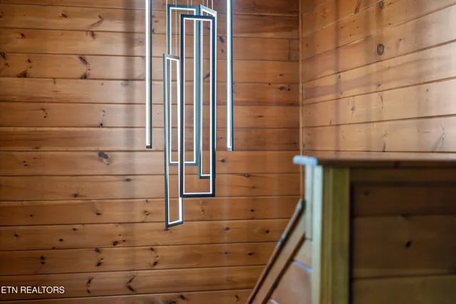 $1,370,000 | 810 Great Smoky Way, Gatlinburg, TN 37738