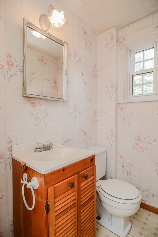 316 Red Acre Road Stow, MA 01775 - Photo 12 of 20